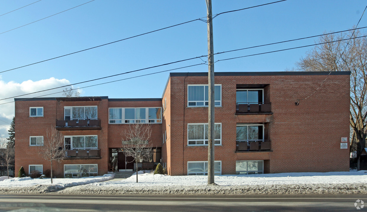 Building Photo - Liberty Cornerstone