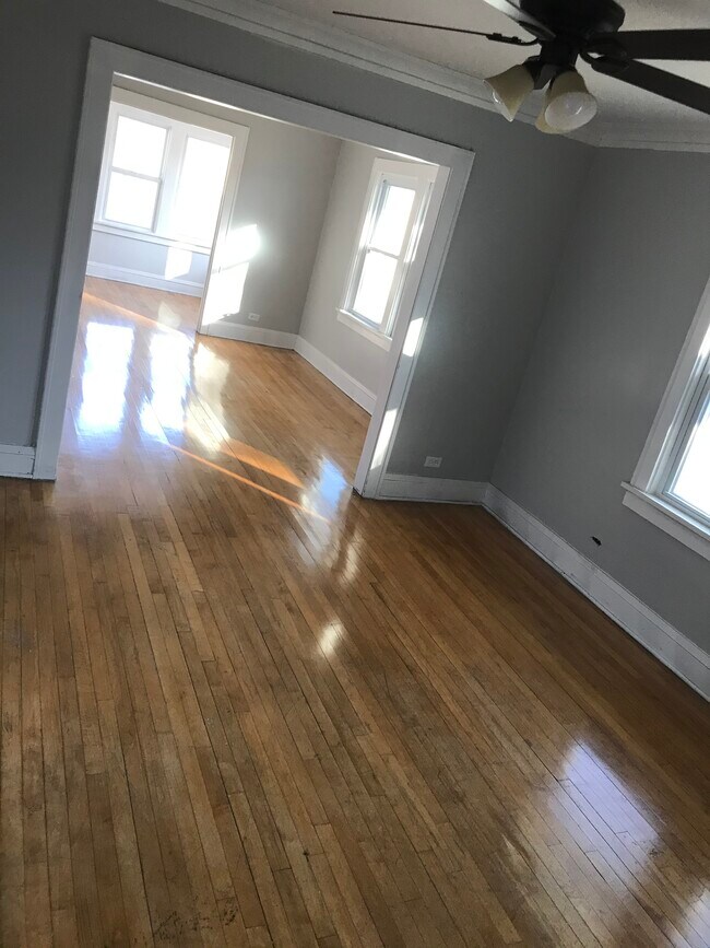 Foto del edificio - 1002 -1004 29th Ave NE