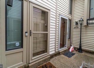 Photo - 9753 Lake Shore Dr (Gaithersburg, MD)