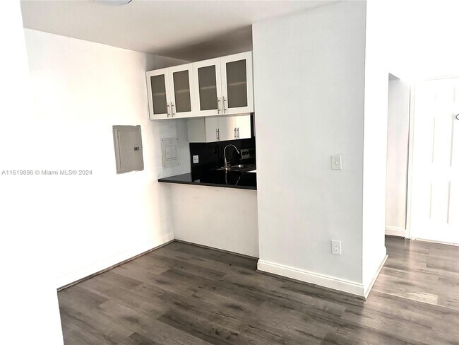 Building Photo - 13789 SW 66th St