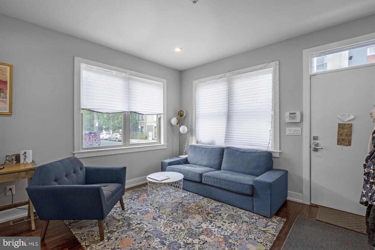 Primary Photo - 1259 S 19th St