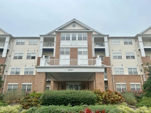 Foto del edificio - 2607 Chapel Lake Dr