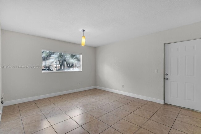 Foto del edificio - 3680 N 56th Ave