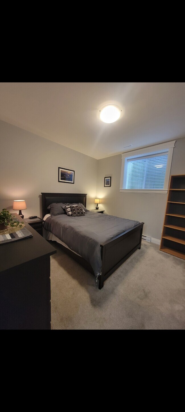 Photo du bâtiment - 10186 Royalwood Blvd