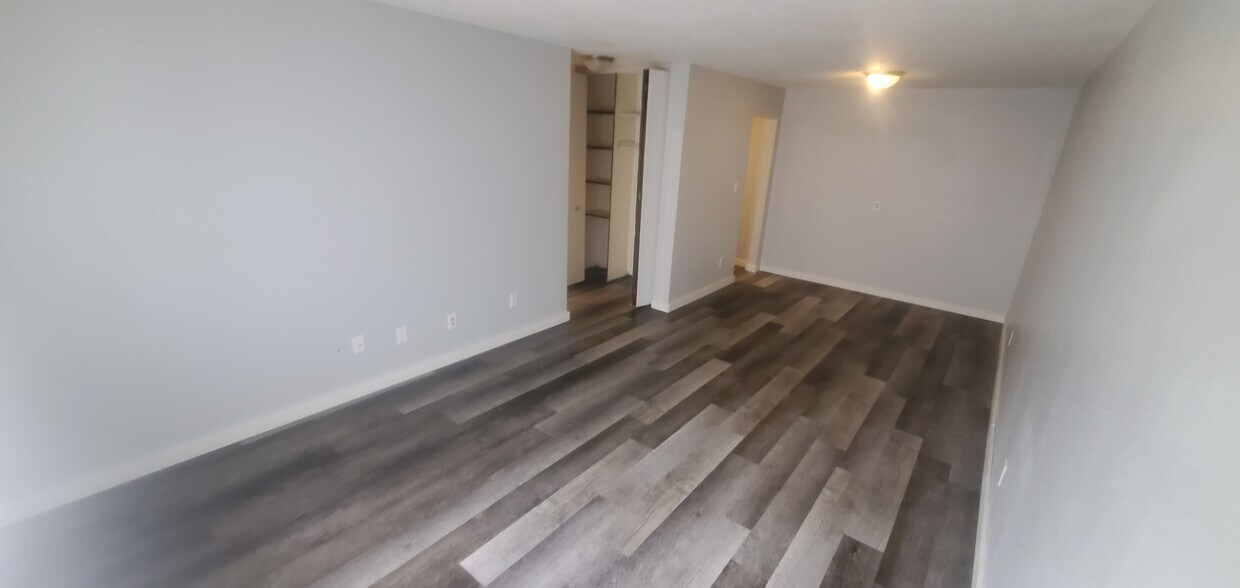 1015 Saint Anne St Unit 102, Sparta, WI 54656 1015 Saint Anne St