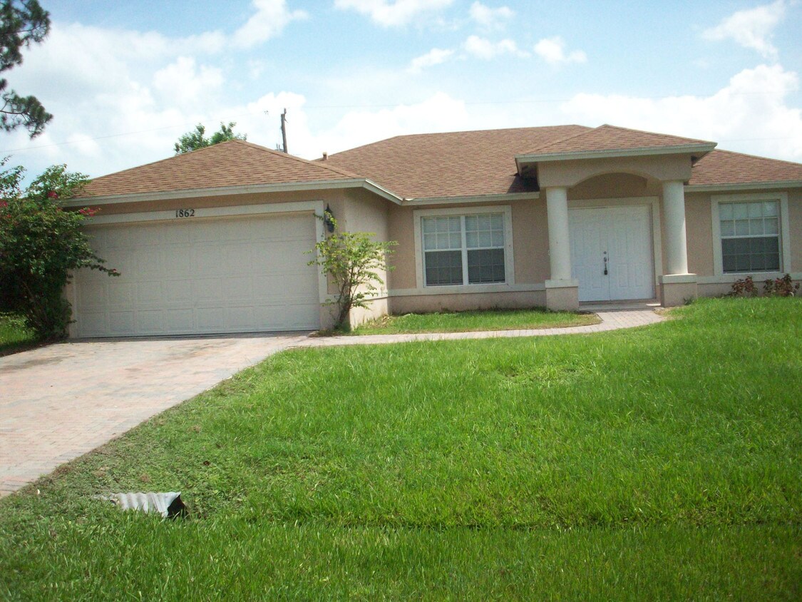 1862 SW Grant Ave, Port Saint Lucie, FL 34953 House for Rent in Port