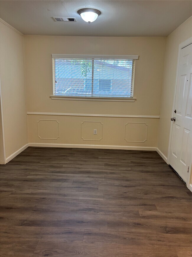 Foto del edificio - 10422 Winding Trail Rd