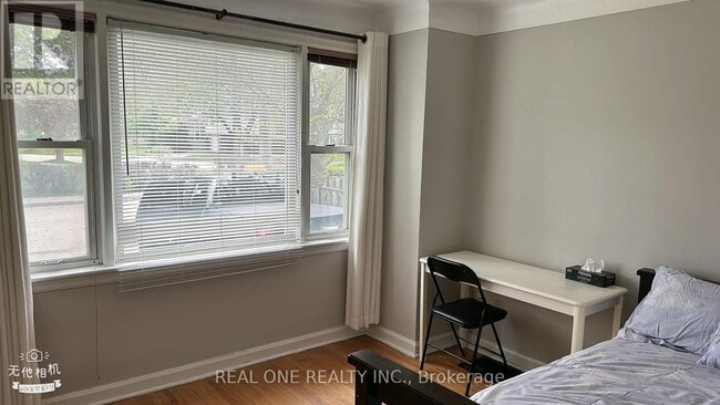 Building Photo - 92 Binkley Crescent