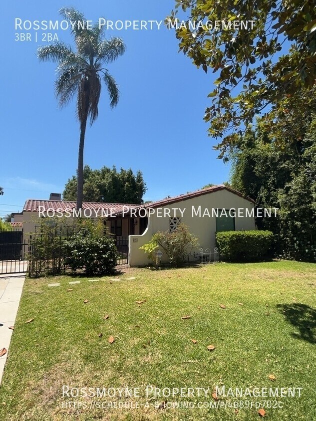 Foto principal - 10856 Wellworth Ave