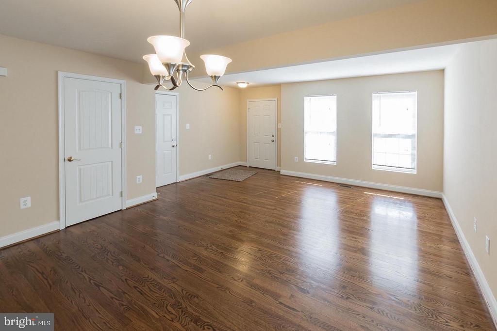 Foto principal - 1053 Walnut Ave
