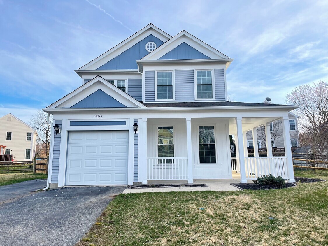 Foto principal - 3447 Iris Pl