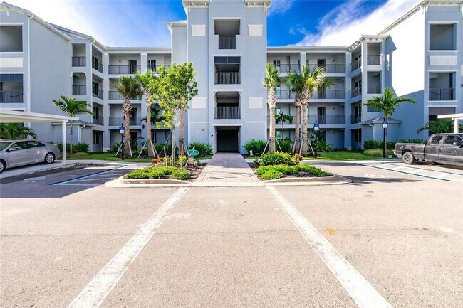 Foto del edificio - 14141 Heritage Landing Blvd