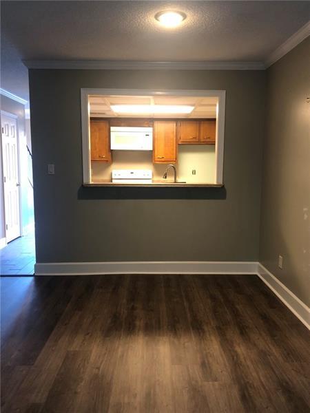 Foto del edificio - 3730 Old Flowery Branch Rd