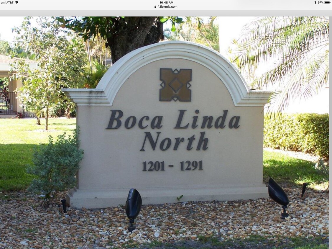 Foto principal - 1251 NW 13th St