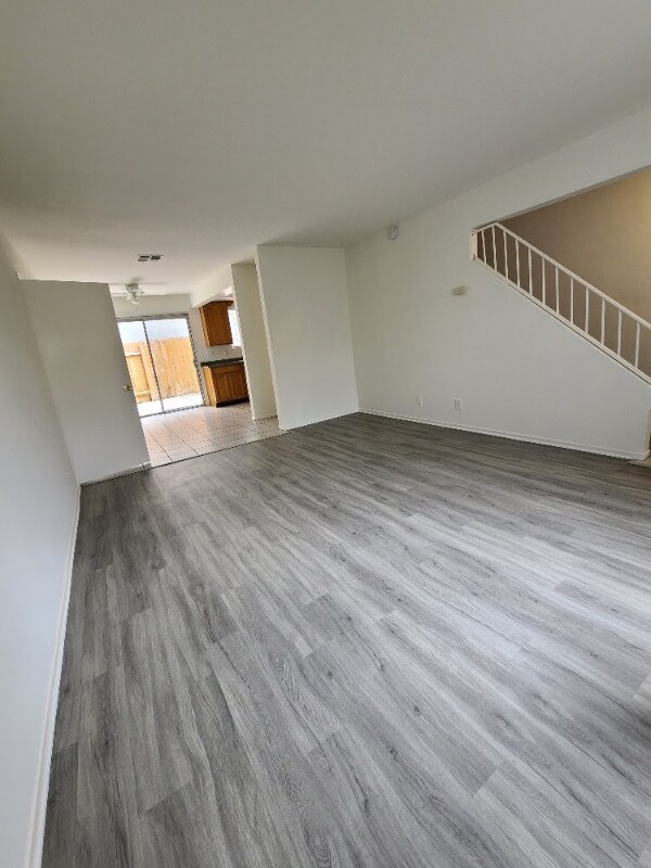 Building Photo - 4425 Farquhar Ave