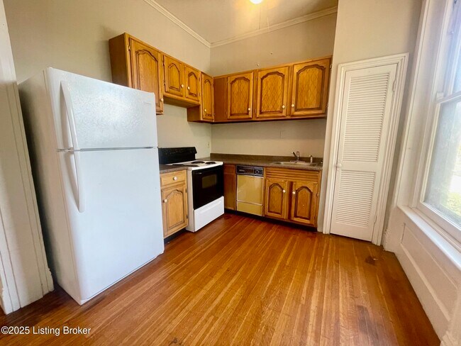 Foto del edificio - 1218 S Brook St