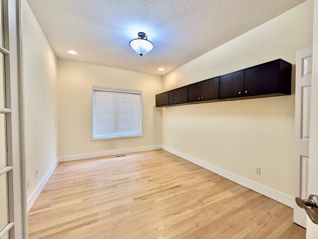 Building Photo - 4089 Melissa Dr