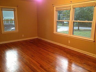 Building Photo - 2269 Belmont Cir SE