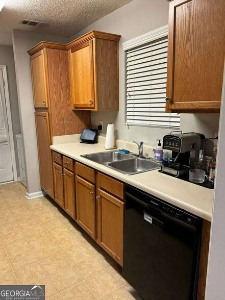 Foto del edificio - 431 Bridgewater Way