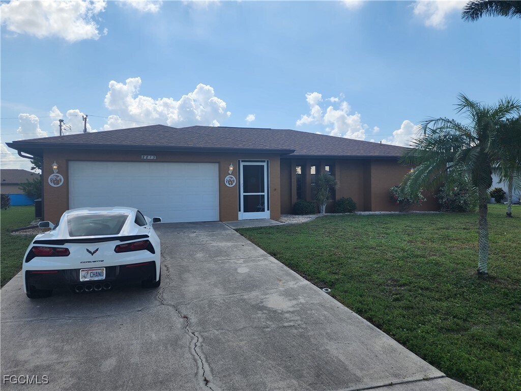 Primary Photo - 2213 SE 8th Pl