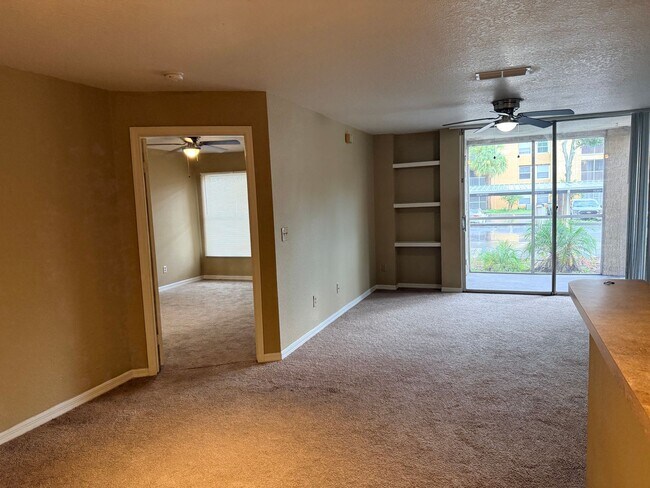 Building Photo - 7606 Pissarro Dr