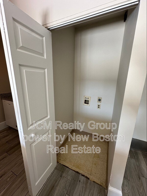 Photo - 80 Sagamore St Apartment