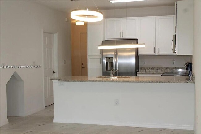 Foto del edificio - 4756 SW 63rd Terrace