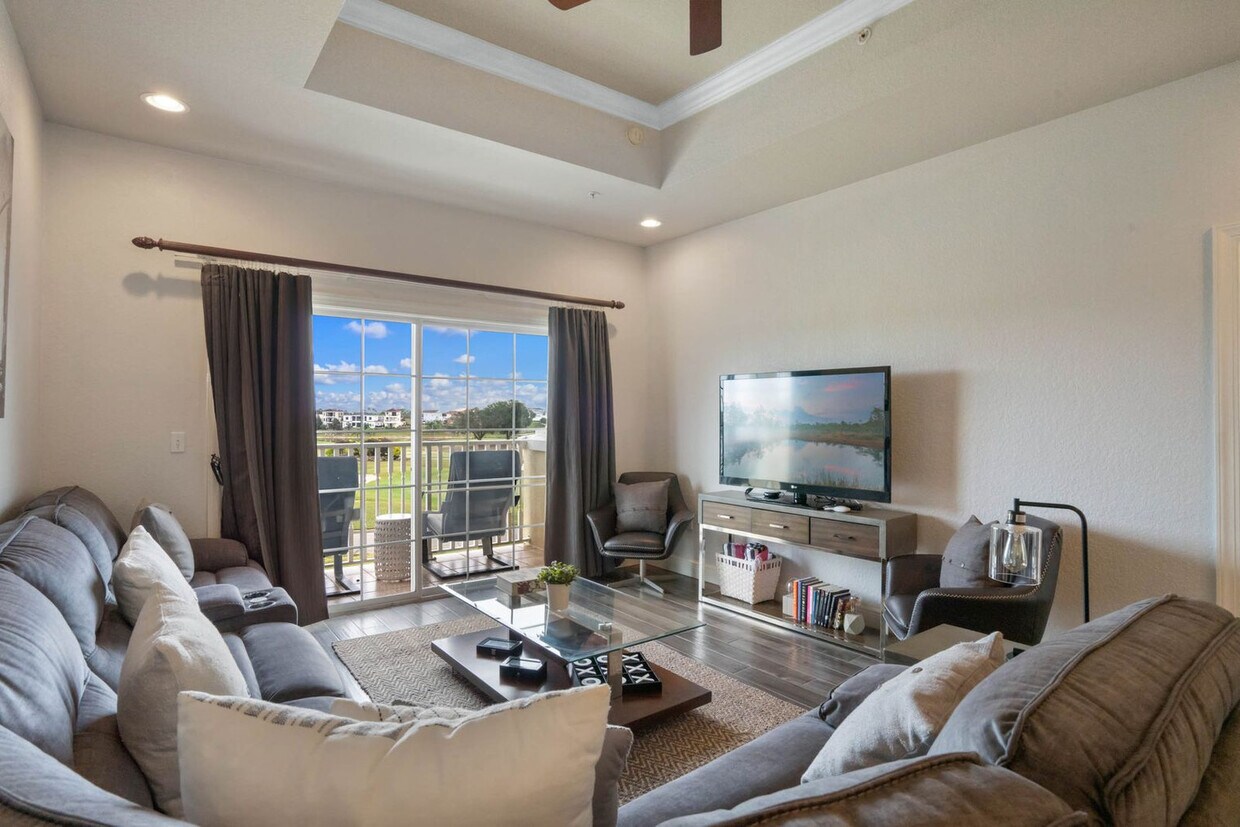 Foto principal - 1327 Seven Eagles Ct