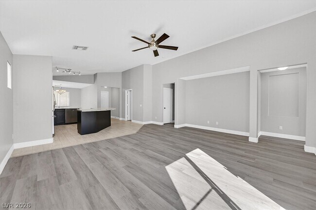 Foto del edificio - 3270 Cherum St