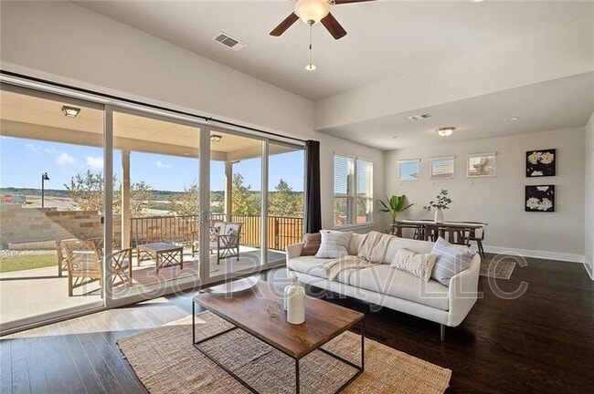 Building Photo - 5414 Traviston Dr