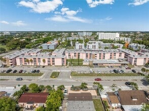 Building Photo - 19729 SW 114th Ave