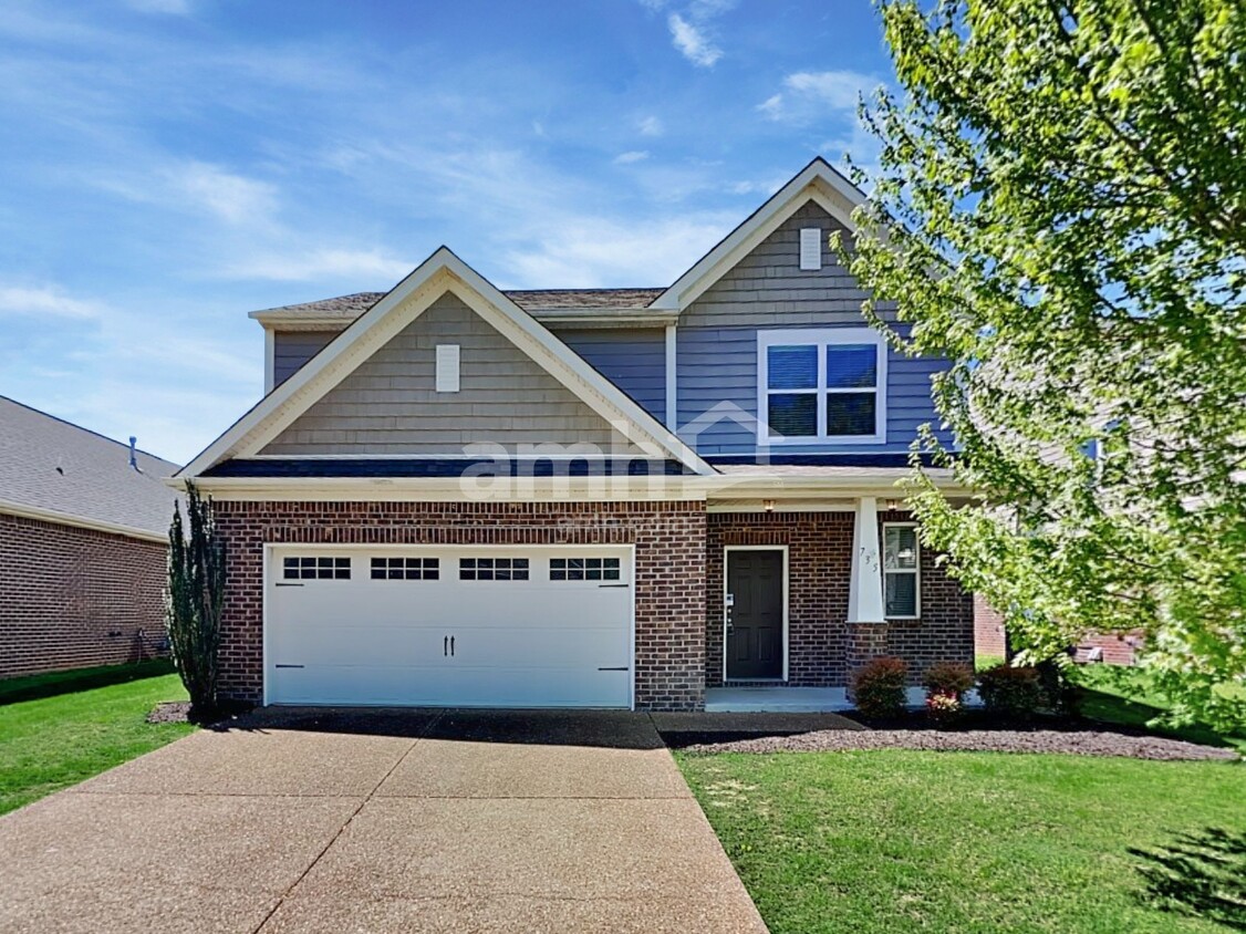 Primary Photo - 735 Bench Ln