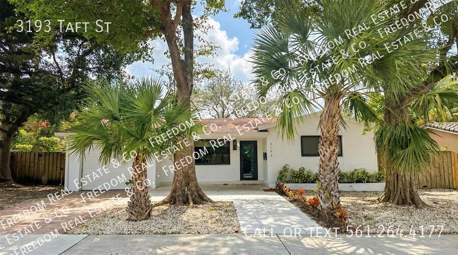 Photo - 3193 Taft St-