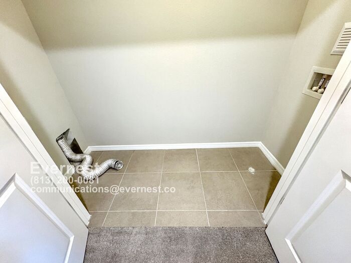 Foto principal - 12929 Shady Fern Ln