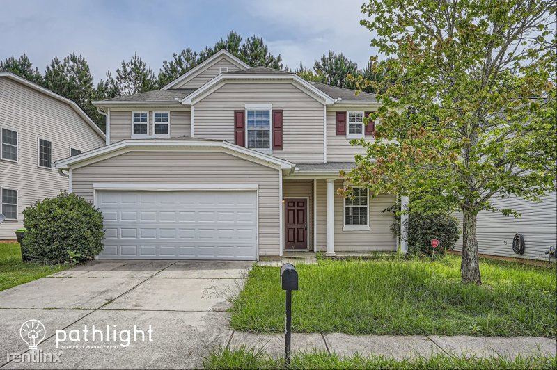 3 br, 2 bath House 2734 Jordan Lane UNIT House Rental in Lithia