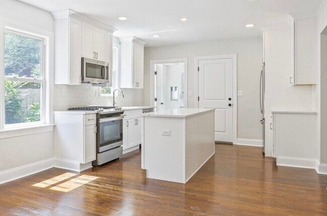 Foto del edificio - 14-16 Coniston Rd