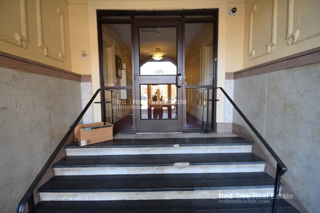 Foto del edificio - 1175 Boylston St