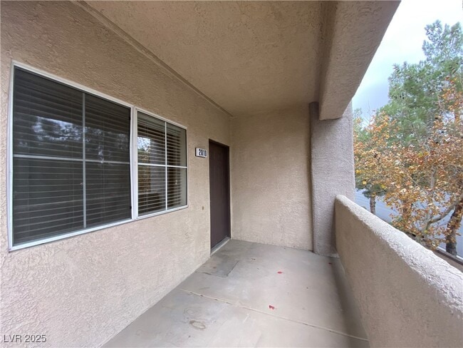 Building Photo - 5250 S Rainbow Blvd