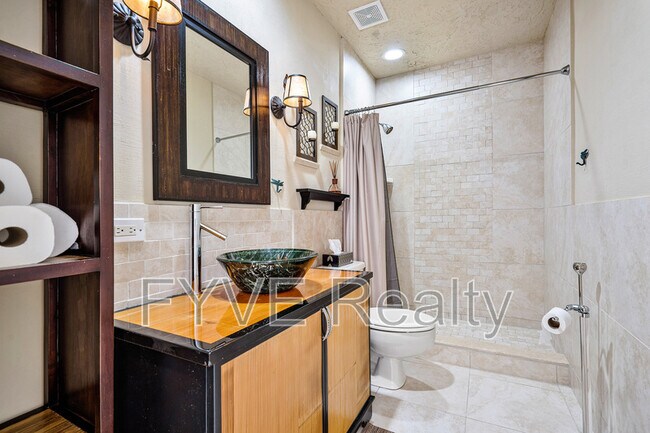 Foto del edificio - 261 NE 19th Ave