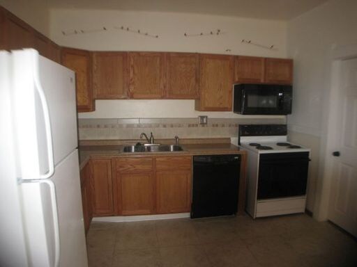 Building Photo - 1117 Talbot Ct