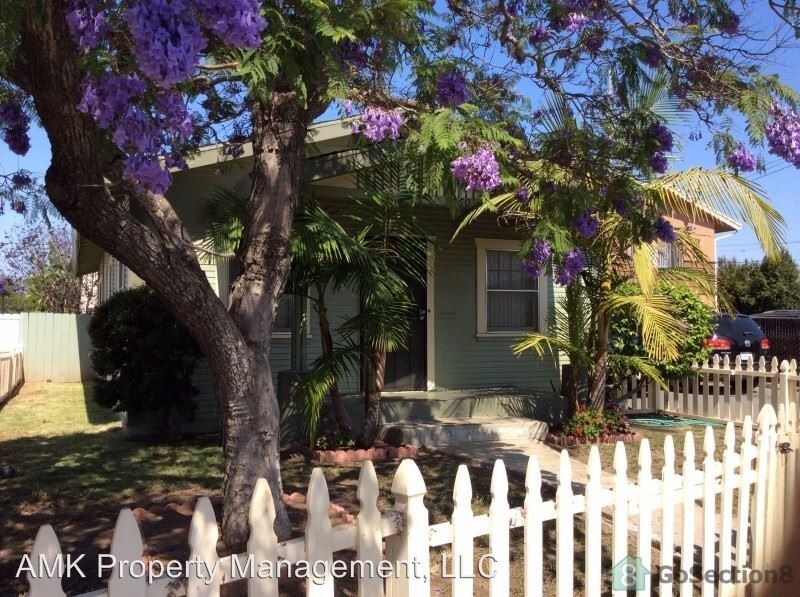 Primary Photo - 4060 Oakcrest Dr