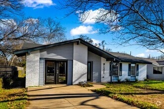 Building Photo - 1205 Arthur Stiles Rd