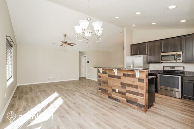 Foto del edificio - 6138 Popper Drive, Colorado Springs, CO, 8...