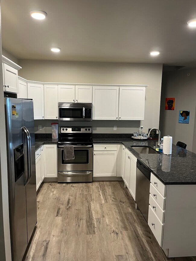 Granite lots of cabinets - 427 Taft Ave
