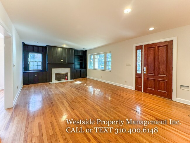 Foto del edificio - Sunset Park Neighborhood 6BD/6BA W/Private...