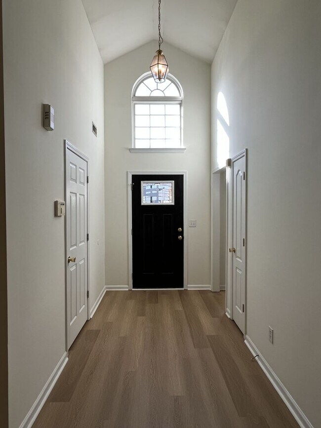 Foto del edificio - 3 Bed Ranch Home in East Charlotte