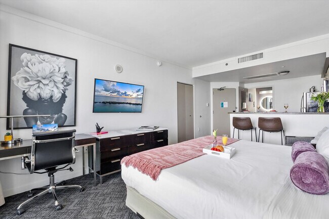 Foto del edificio - 2889 McFarlane Rd