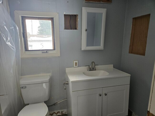 Foto del edificio - 435 Parsons Rd