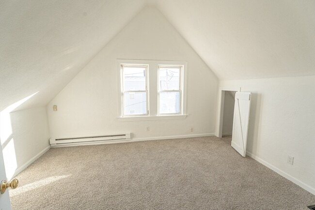 Building Photo - 8 Rockwell Terrace