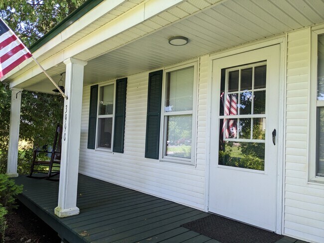 Foto del edificio - 3990 Deer River Rd